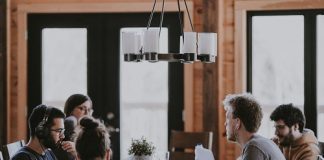 Challenges Faced by B2B Leaders to Connect with Their Buyers During the Pandemic